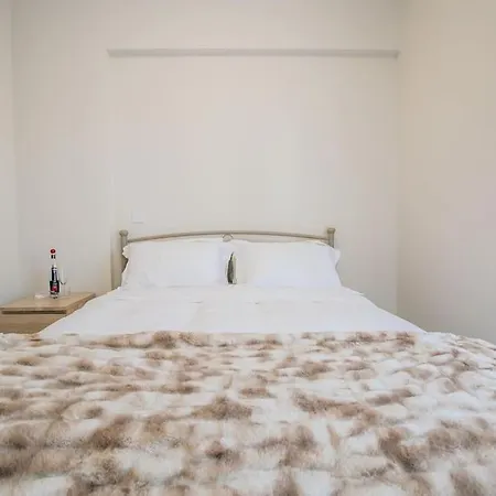 Over The Horizon 3 Bedroom *