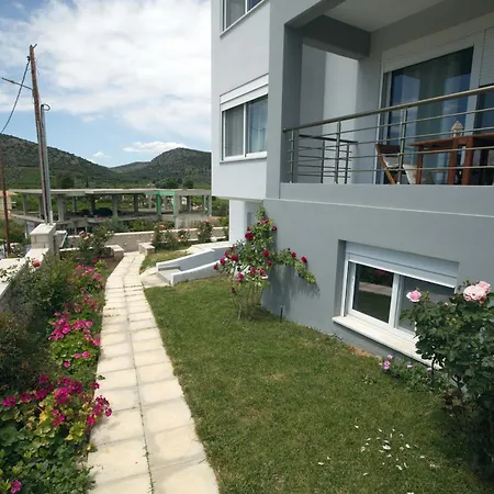 Over The Horizon 3 Bedroom דירה *