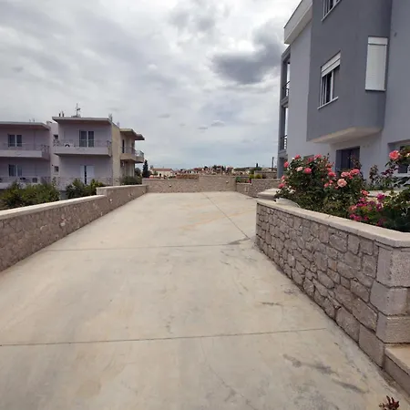 דירה Over The Horizon 3 Bedroom נאפפליו