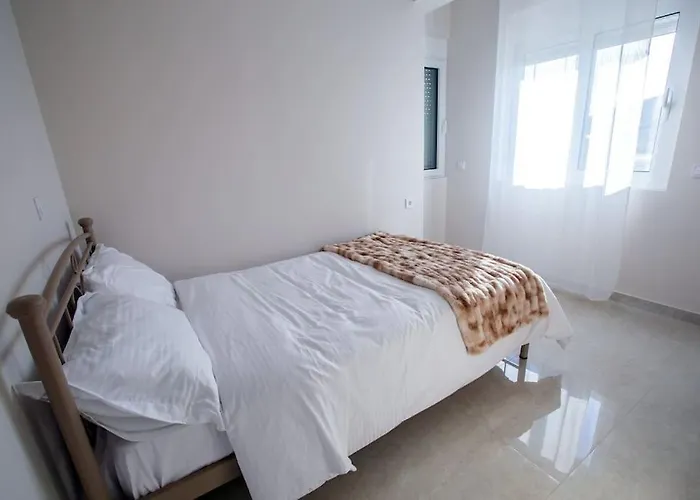 Over The Horizon 3 Bedroom *